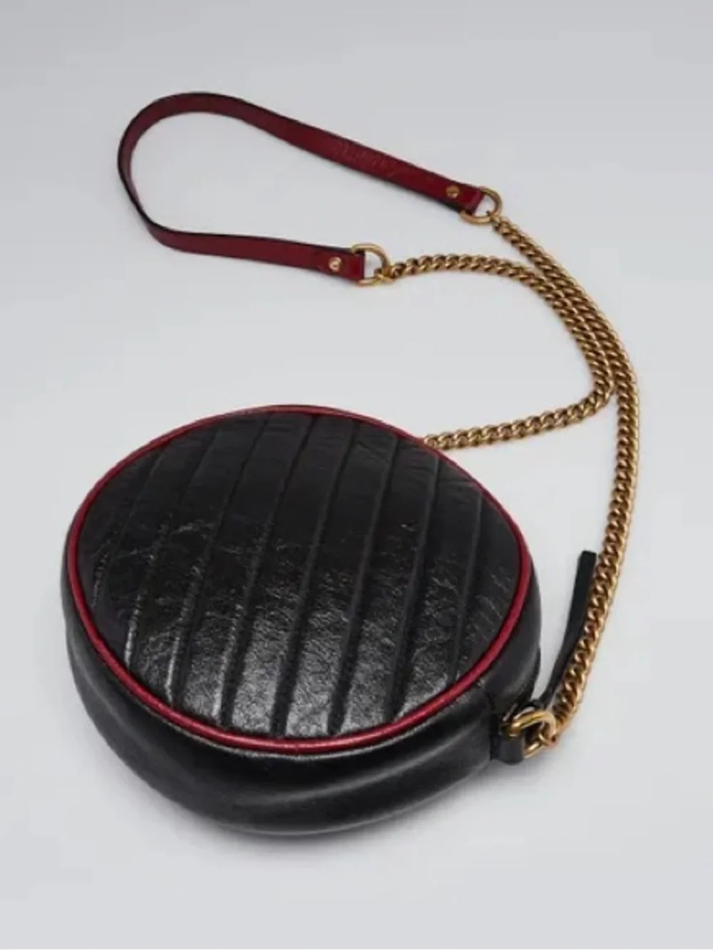Gucci Marmont Round Crossbody Bag Diagonal Quilted Leather Mini